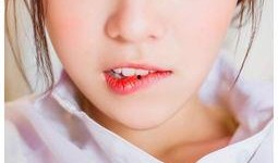 娱乐吃瓜酱送口红视频大全,美妆界的网红新宠